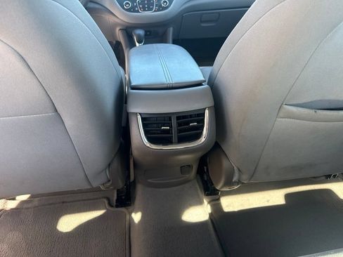 Used 2023 Chevrolet Malibu LT FWD image 30
