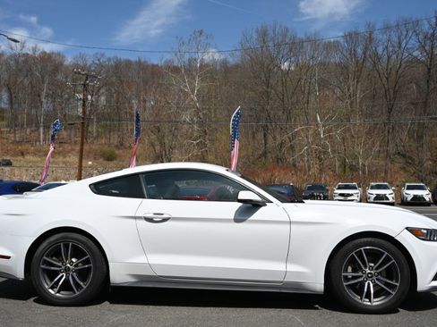 Used 2017 Ford Mustang Premium RWD image 7