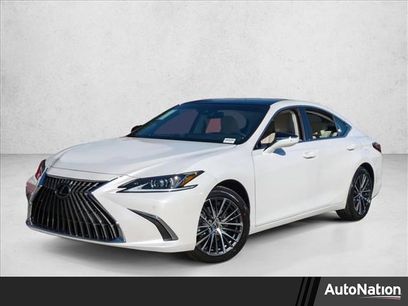 New 2025 Lexus ES 350 w/ Premium Package