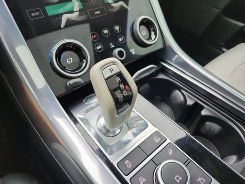 Used 2022 Land Rover Range Rover Sport SVR AWD/4WD image 23