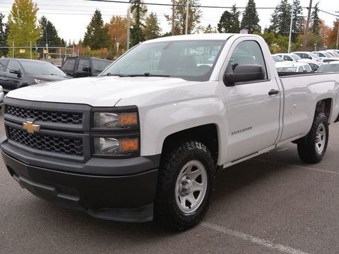 Used 2015 Chevrolet Silverado 1500 W/T w/ Trailering Package image 3