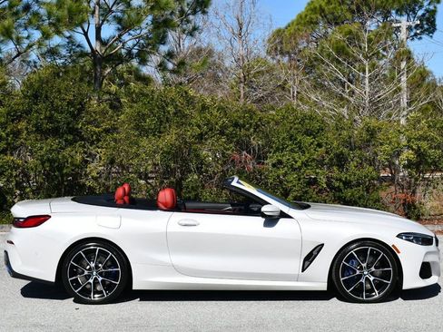 Used 2021 BMW 840i Convertible w/ M Sport Package image 7