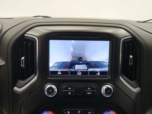 Used 2022 GMC Sierra 2500 AT4 AWD/4WD image 25
