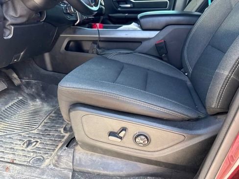 Used 2021 RAM 1500 Big Horn AWD/4WD image 36