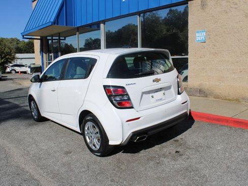 Used 2020 Chevrolet Sonic LT image 5