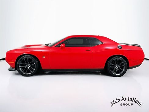 Used 2021 Dodge Challenger R/T Scat Pack w/ Plus Package image 4