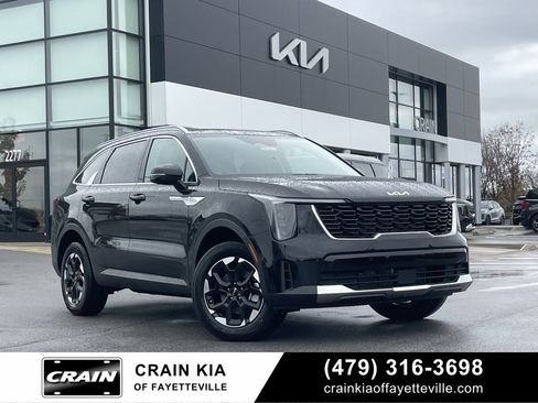 New 2026 Kia Sorento S image 1