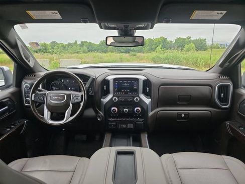 Used 2021 GMC Sierra 1500 SLT w/ SLT Premium Plus Package AWD/4WD image 19
