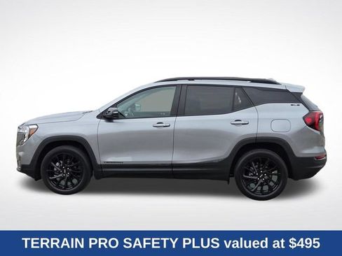 Used 2023 GMC Terrain SLE w/ Driver Convenience Package AWD/4WD image 8