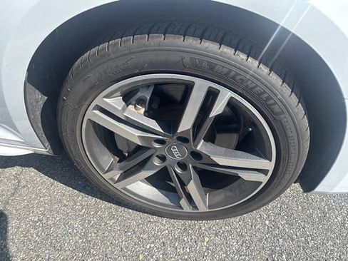 Used 2018 Audi A4 2.0T Premium Plus w/ Premium Plus Package AWD/4WD image 6