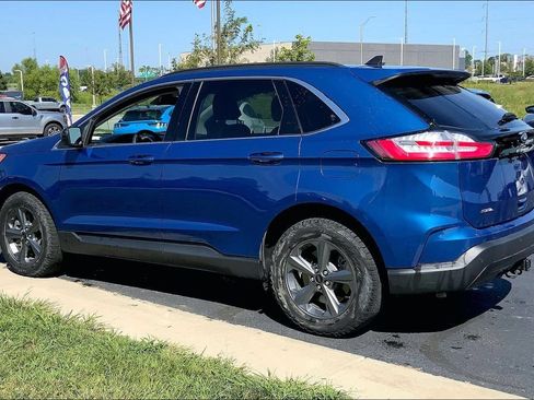 Used 2022 Ford Edge SEL w/ Sport Appearance Package AWD/4WD image 2