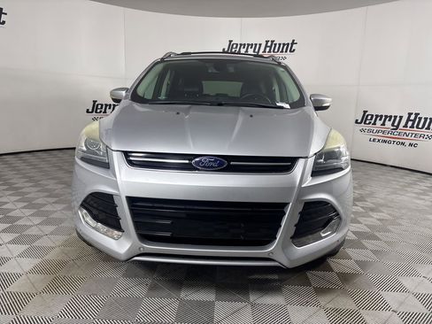 Used 2014 Ford Escape Titanium w/ Equipment Group 401A FWD image 2