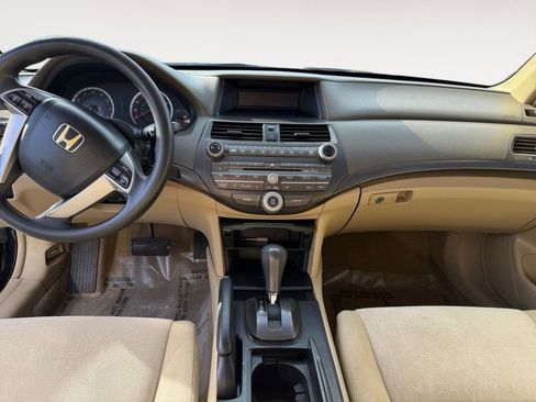 Used 2009 Honda Accord LX image 10