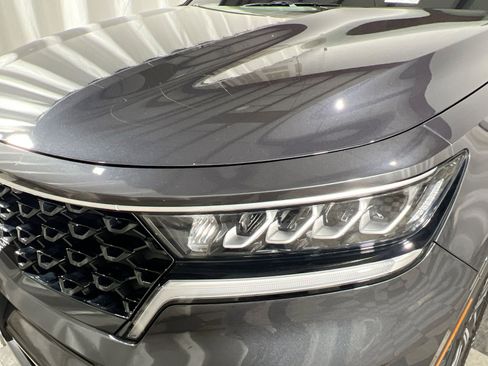 Used 2023 Kia Sorento EX image 13