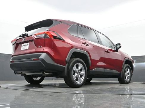 Used 2025 Toyota RAV4 XLE w/ Convenience Package image 26