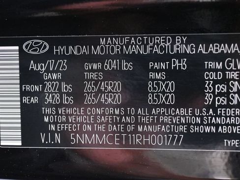 Used 2024 Genesis Electrified GV70 AWD/4WD image 9