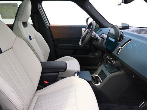 Used 2025 MINI Cooper Countryman S image 16