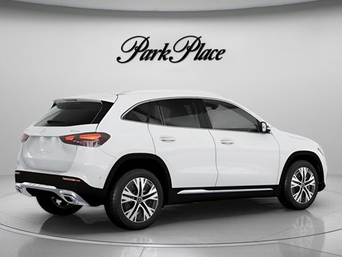 New 2026 Mercedes-Benz GLA 250 4MATIC image 20