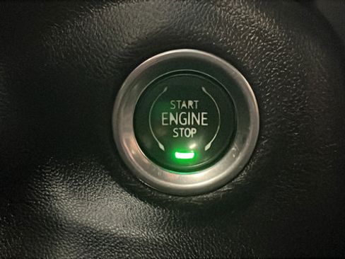 Used 2021 GMC Sierra 1500 Elevation AWD/4WD image 23