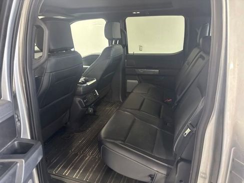 Used 2022 Ford F150 Lariat w/ Equipment Group 502A High AWD/4WD image 18