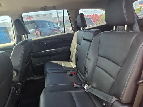 Used 2018 Honda Pilot EX-L image 10