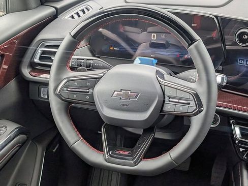 New 2026 Chevrolet Traverse RS image 17