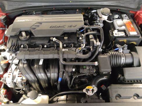 Used 2023 Hyundai Elantra Limited FWD image 30