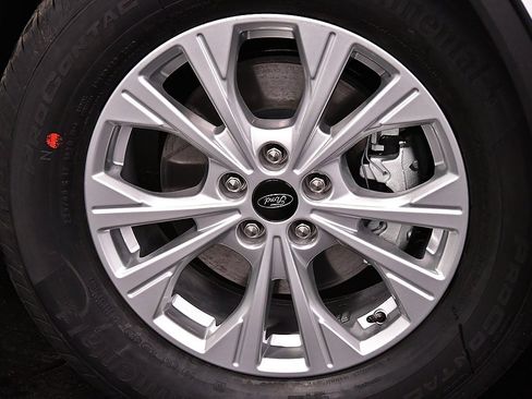 New 2025 Ford Escape Active w/ Cold Weather Package image 9