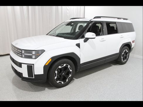 Certified 2026 Hyundai Santa Fe SEL image 3