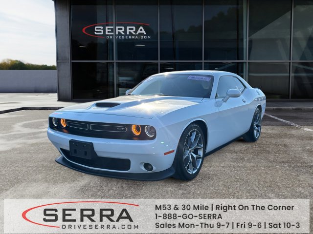 Used 2022 Dodge Challenger GT RWD image 1