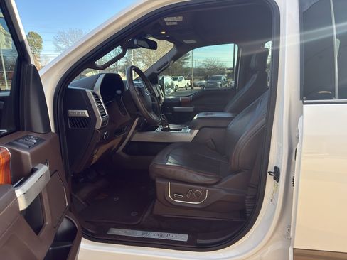 Used 2015 Ford F150 King Ranch w/ Equipment Group 601A Luxury image 11