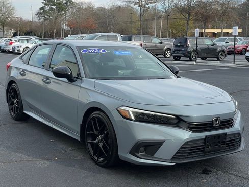 Certified 2024 Honda Civic Sport image 8