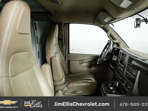 Certified 2025 Chevrolet Express 2500 w/ Driver Convenience Package RWD image 16