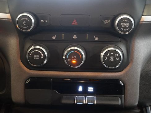 Used 2023 RAM 1500 Big Horn AWD/4WD image 20
