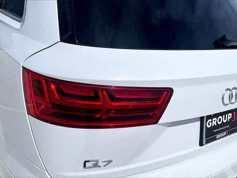 Used 2018 Audi Q7 3.0T Prestige w/ Prestige Package AWD/4WD image 27