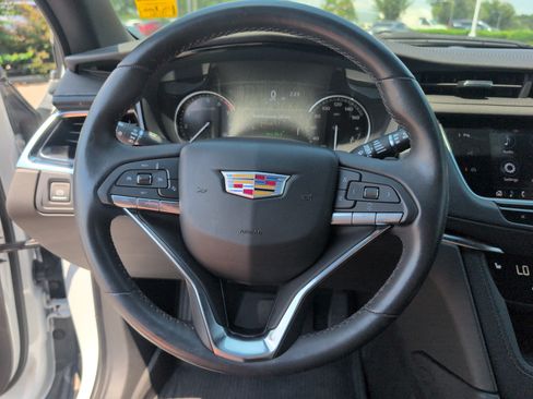 Certified 2024 Cadillac XT6 Luxury w/ LPO, Floor Liner Package AWD/4WD image 26