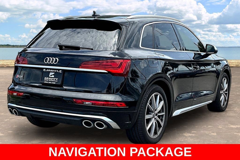 Used 2021 Audi SQ5 Premium Plus w/ Premium Plus Package AWD/4WD image 4