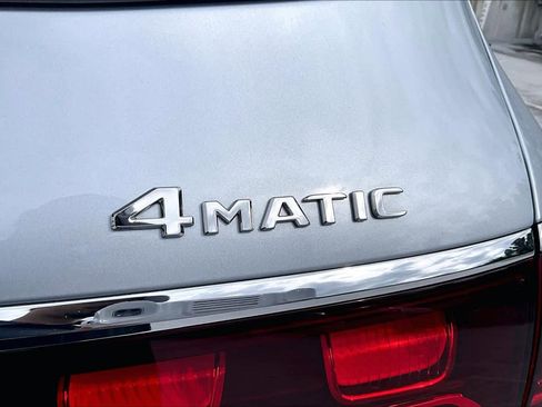 Used 2026 Mercedes-Benz GLS 450 4MATIC image 10