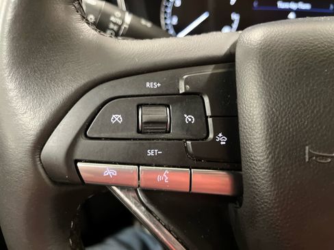 Used 2024 Cadillac XT6 Luxury w/ LPO, Floor Liner Package image 20