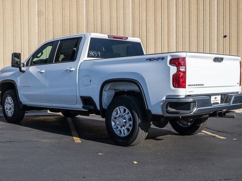 New 2026 Chevrolet Silverado 3500 LT AWD/4WD image 5