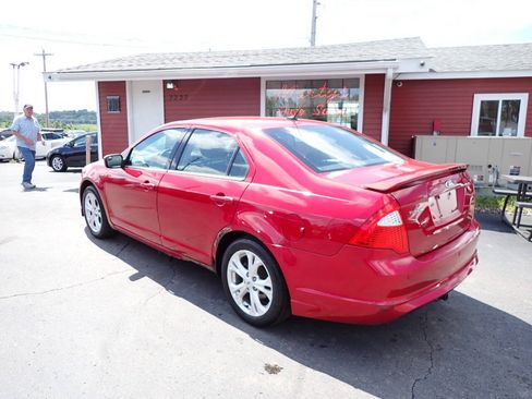 Used 2012 Ford Fusion SE FWD image 4
