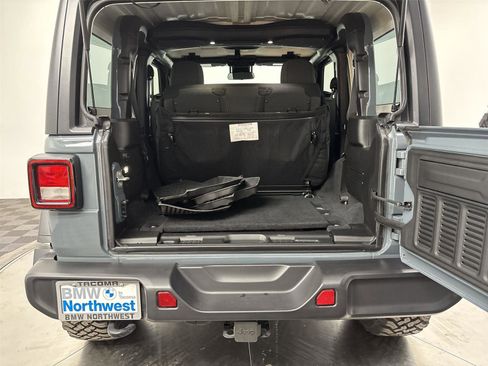 Used 2024 Jeep Wrangler Sport AWD/4WD image 21