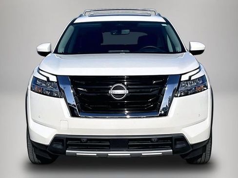 Certified 2024 Nissan Pathfinder Platinum w/ Cargo Package image 3
