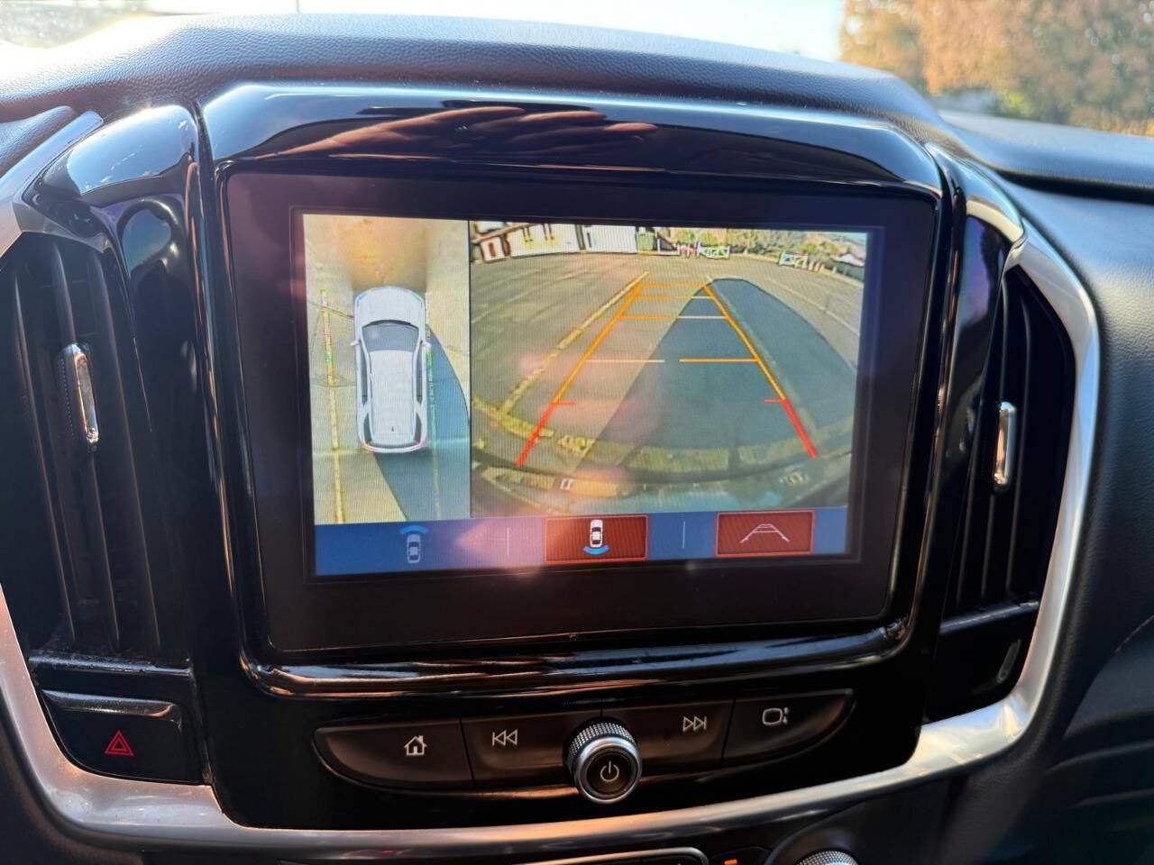Used 2019 Chevrolet Traverse RS AWD/4WD image 14
