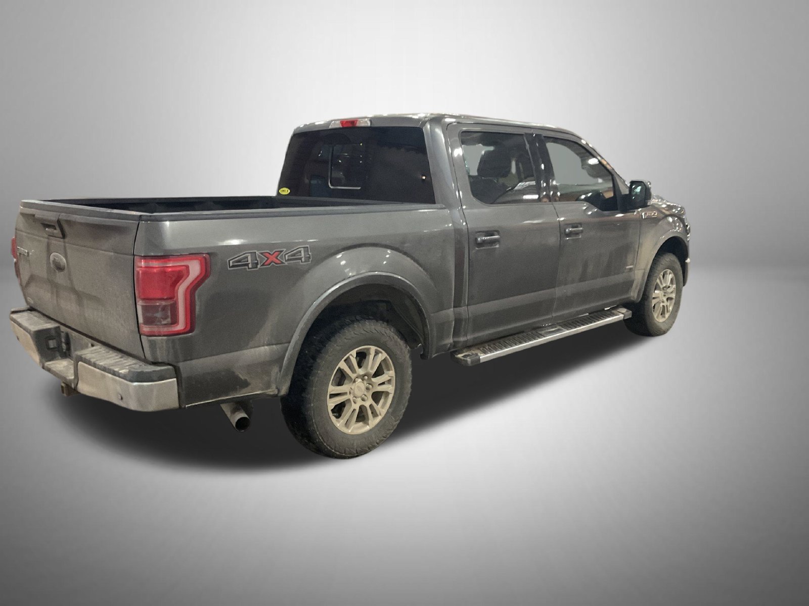 Used 2016 Ford F150 Lariat w/ Equipment Group 501A Mid AWD/4WD image 3
