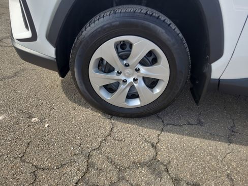 Certified 2023 Toyota RAV4 LE image 9