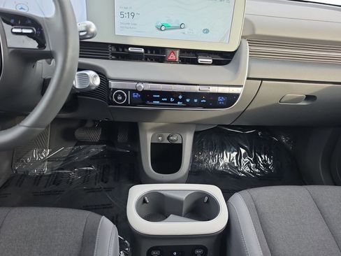 Used 2024 Hyundai Ioniq 5 SEL RWD image 11