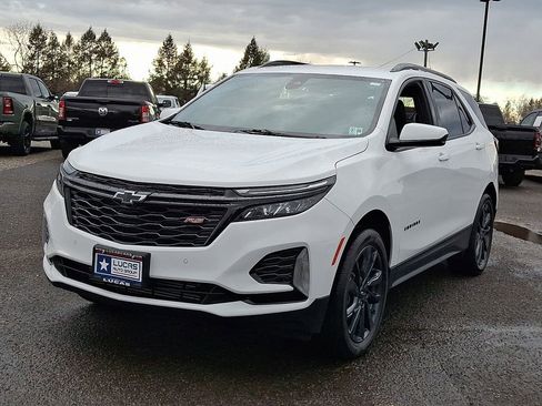 Used 2024 Chevrolet Equinox RS AWD/4WD image 6