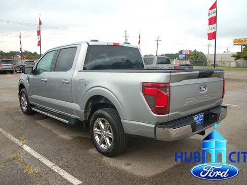 Used 2025 Ford F150 XLT w/ Equipment Group 301A Standard RWD image 3