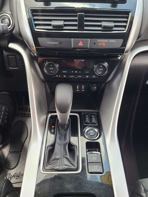 Used 2025 Mitsubishi Eclipse Cross SE AWD/4WD image 33